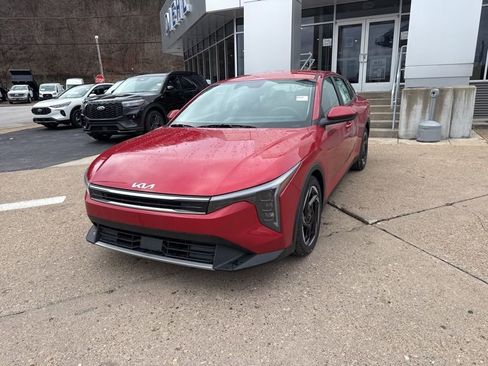 New 2025 Kia K4 EX image 3