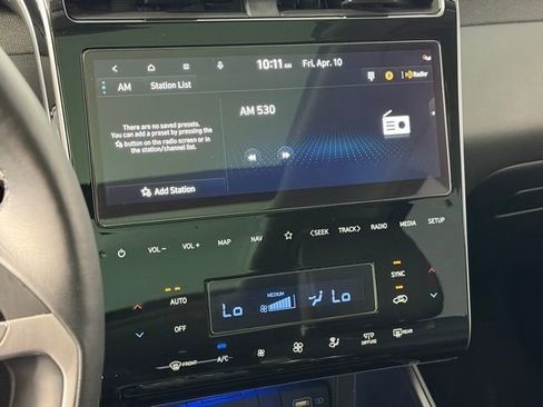 Used 2024 Hyundai Tucson Limited image 19