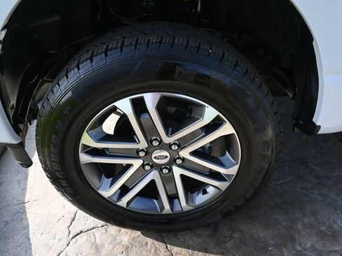 Used 2022 Ford F150 XL w/ STX Appearance Package AWD/4WD image 10