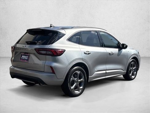 Used 2024 Ford Escape ST-Line FWD image 9