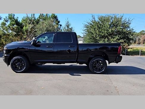 New 2026 RAM 2500 Laramie w/ Night Edition AWD/4WD image 29