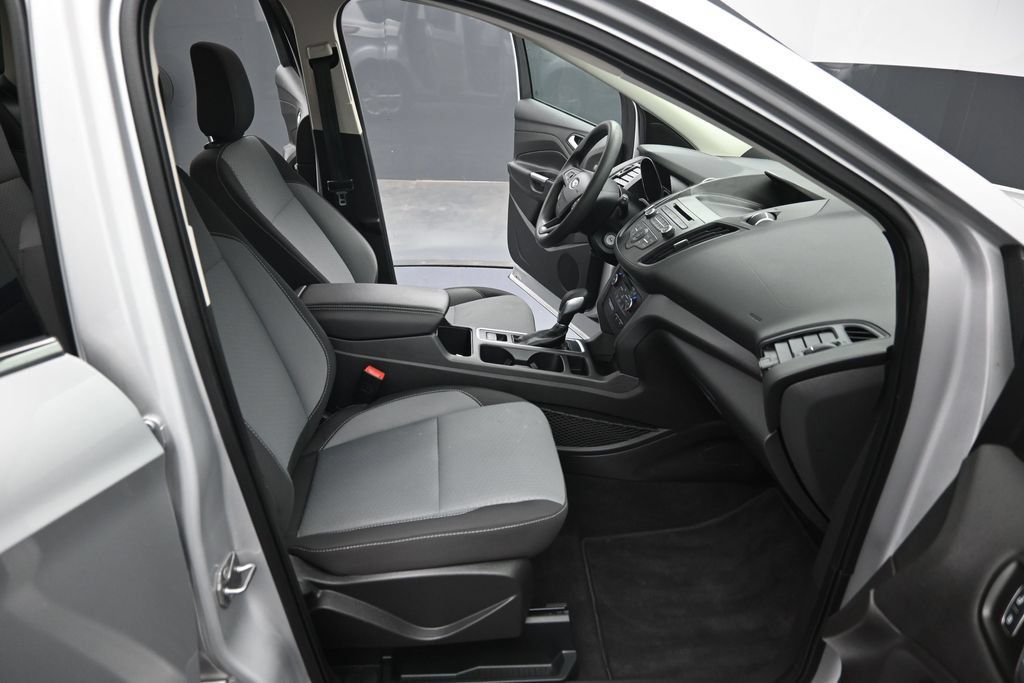 Used 2018 Ford Escape SE AWD/4WD image 29