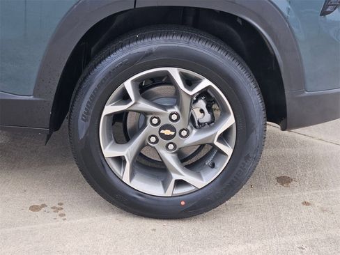 New 2026 Chevrolet Trax LT w/ Driver Confidence Package image 26