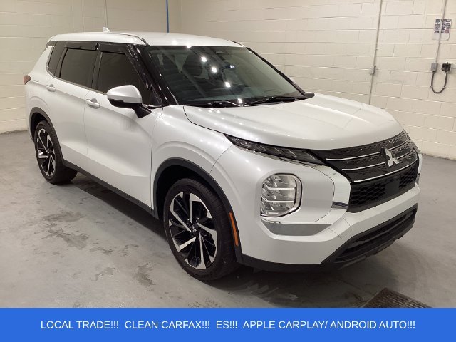 Used 2022 Mitsubishi Outlander ES FWD image 1