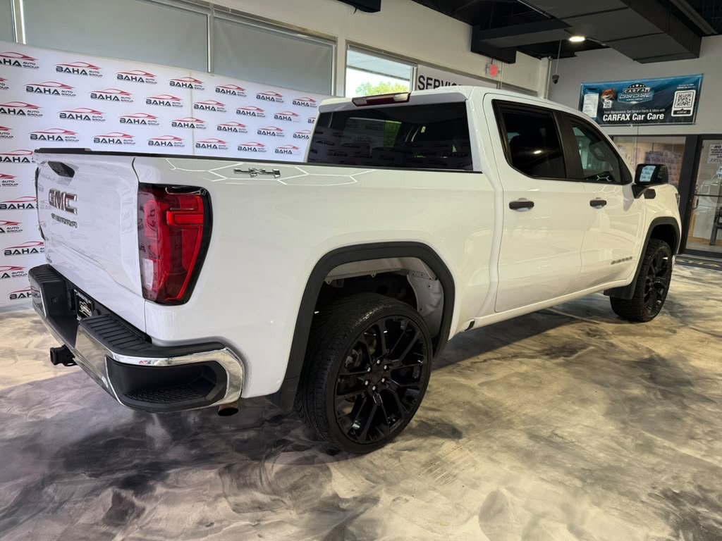 Used 2022 GMC Sierra 1500 Pro w/ Pro Value Package AWD/4WD image 9