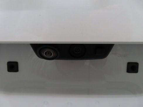 Used 2024 Chevrolet Suburban High Country image 39