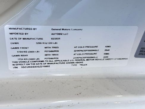 Certified 2025 Chevrolet Silverado 1500 RST w/ Convenience Package II AWD/4WD image 9