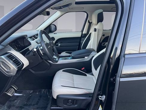 Used 2022 Land Rover Range Rover Sport HSE Dynamic image 10