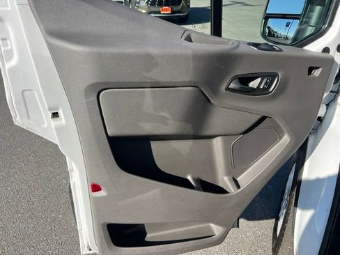 Used 2025 Ford Transit 250 Low Roof w/ Exterior Upgrade Package RWD image 18