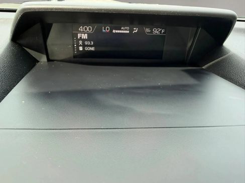 Used 2022 Subaru Forester Premium AWD/4WD image 21