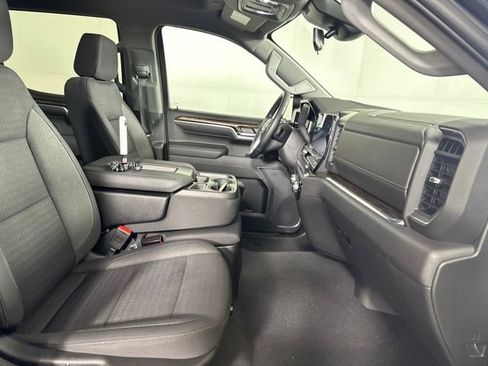 Used 2023 GMC Sierra 1500 Elevation image 27