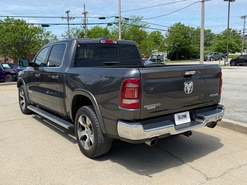 Used 2019 RAM 1500 Laramie AWD/4WD image 9