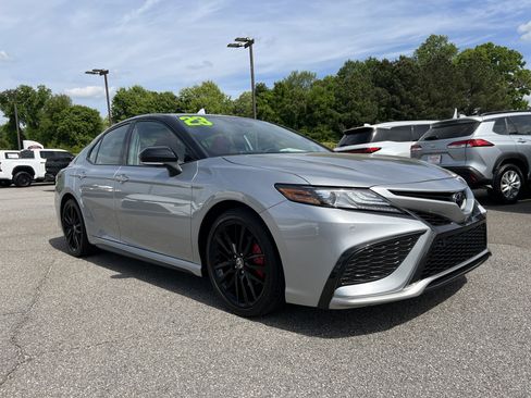 Certified 2023 Toyota Camry XSE w/ Navigation Package image 3