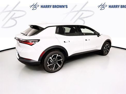 New 2026 Chevrolet Equinox EV LT w/ Comfort Package image 31