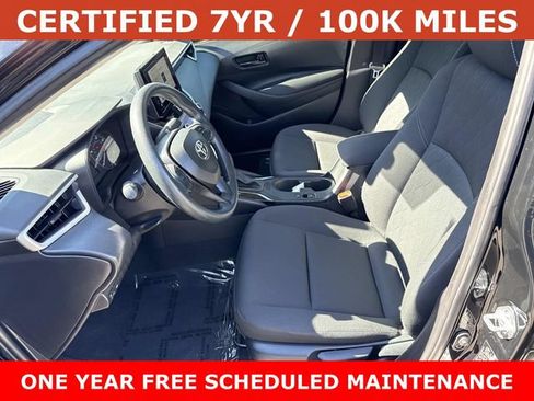 Used 2025 Toyota Corolla LE FWD image 14