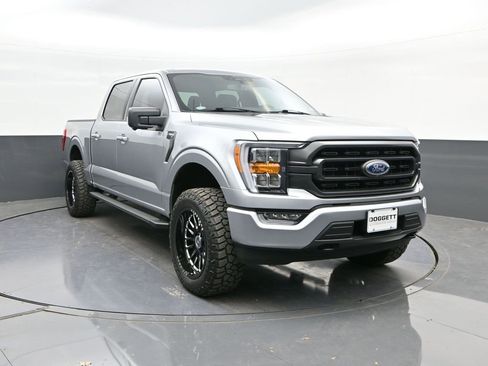 Used 2022 Ford F150 XLT w/ Equipment Group 302A High image 22