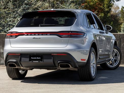 Certified 2026 Porsche Macan AWD/4WD image 11