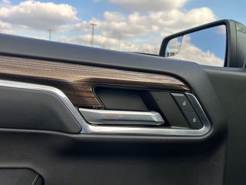 Certified 2023 Chevrolet Silverado 1500 RST image 12