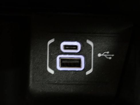 Used 2025 Jeep Compass Trailhawk AWD/4WD image 22