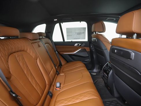 New 2026 BMW X5 xDrive50e AWD/4WD image 27