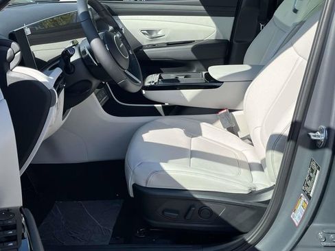 New 2026 Hyundai Tucson Limited FWD image 10