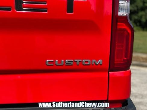 Used 2022 Chevrolet Silverado 1500 Custom Trail Boss AWD/4WD image 13