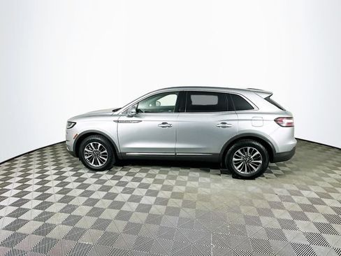 Used 2022 Lincoln Nautilus Reserve AWD/4WD image 6