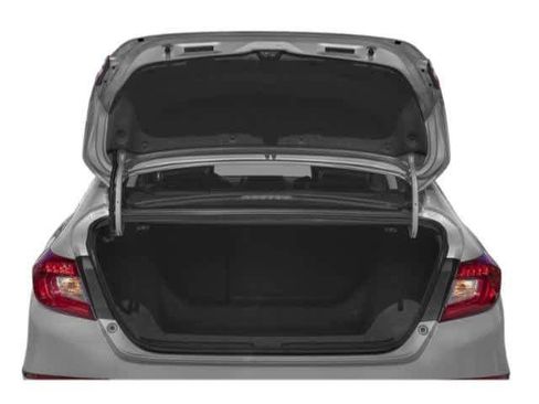 Used 2018 Honda Accord EX image 12