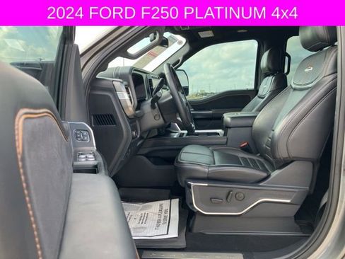 Used 2024 Ford F250 Platinum w/ FX4 Off-Road Package image 24