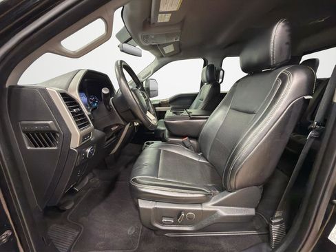 Used 2019 Ford F250 Lariat image 11