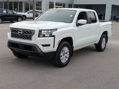 Used 2023 Nissan Frontier SV w/ Tow Package image 7