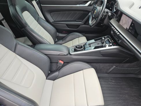 Certified 2021 Porsche 911 Turbo S AWD/4WD image 15