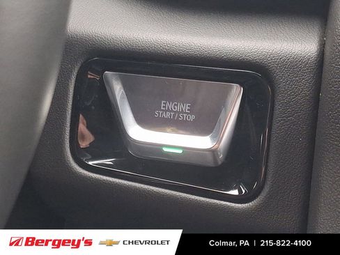 Certified 2025 GMC Yukon XL Denali image 29