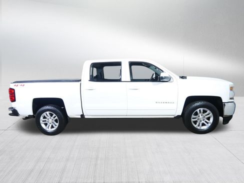 Used 2018 Chevrolet Silverado 1500 LT w/ All Star Edition AWD/4WD image 8
