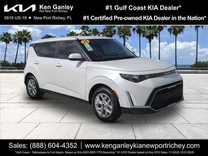 Certified 2025 Kia Soul LX w/ LX Technology Package