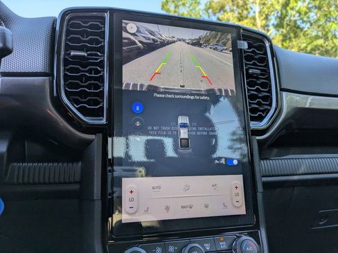 New 2025 Ford Ranger XLT w/ Equipment Group 301A High image 20