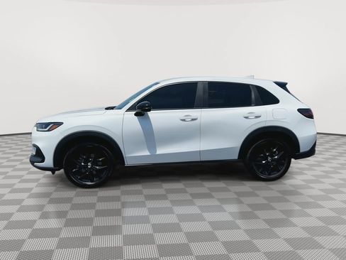 Used 2025 Honda HR-V Sport image 5
