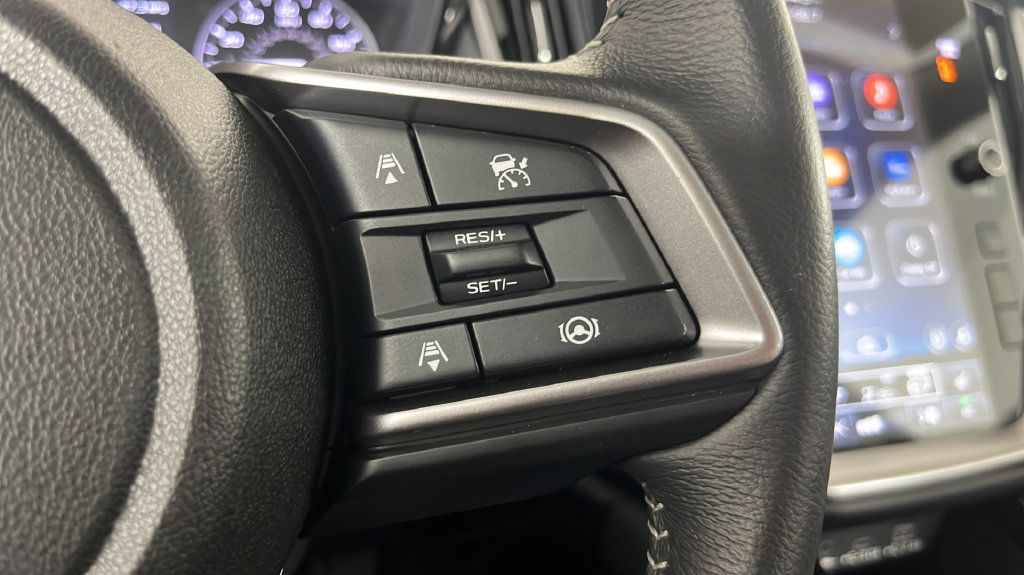 Used 2025 Subaru Legacy Premium AWD/4WD image 25