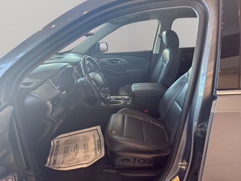 Certified 2021 Chevrolet Traverse LT w/ LT Premium Package image 25