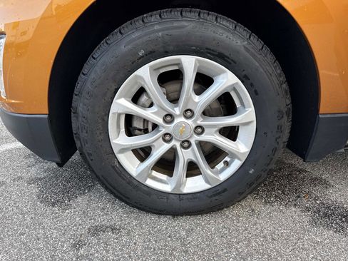 Used 2018 Chevrolet Equinox LT image 34