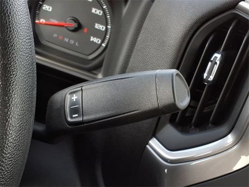 Used 2024 GMC Sierra 2500 Pro w/ Convenience Package image 18