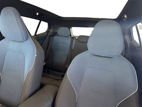 New 2026 Volvo EX30 Plus image 20
