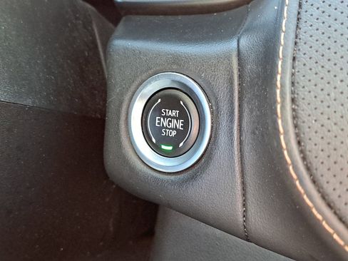 Used 2023 GMC Yukon AT4 w/ AT4 Premium Package image 28