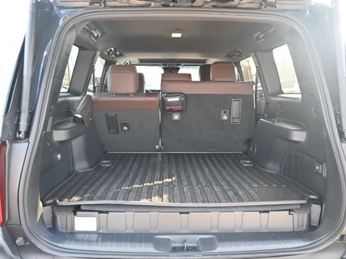 Used 2025 Toyota Land Cruiser image 14