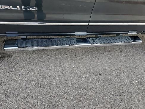 Used 2018 GMC Sierra 2500 Denali w/ Duramax Plus Package image 16