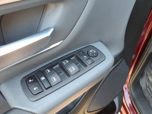 Certified 2022 RAM 1500 Big Horn image 8