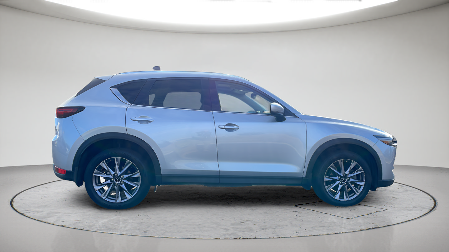 Used 2019 MAZDA CX-5 Grand Touring Reserve AWD/4WD image 4