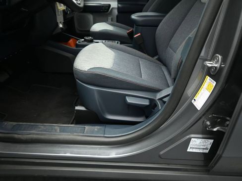 Certified 2023 Ford Maverick XLT image 11