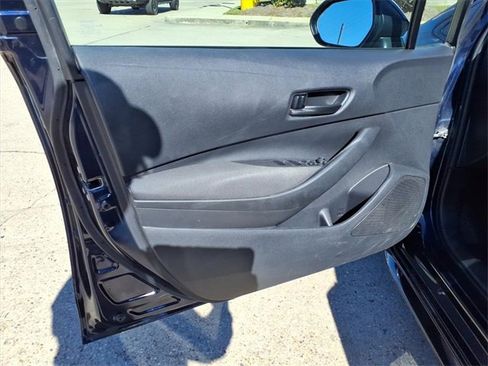 Used 2023 Toyota Corolla LE image 17