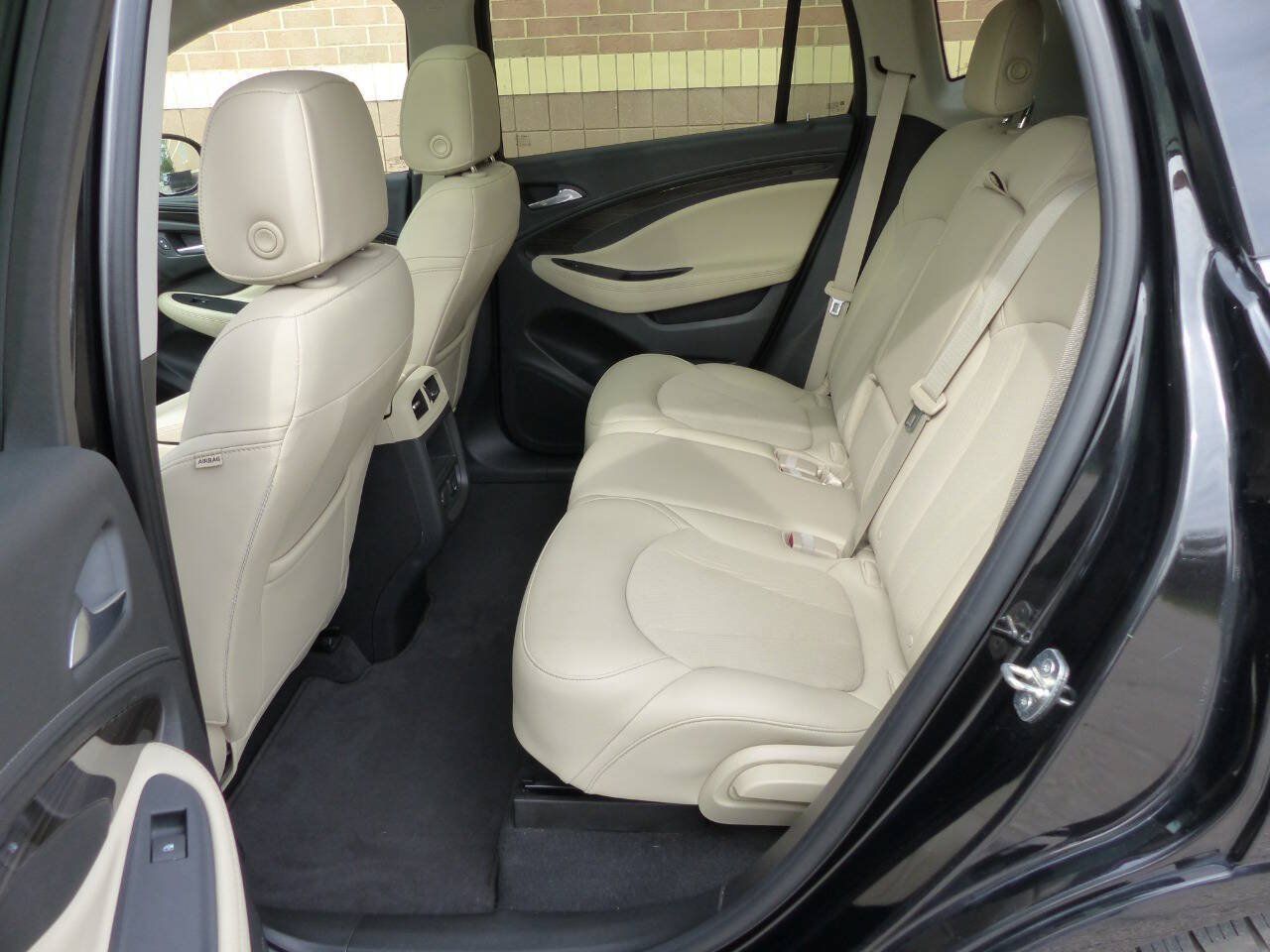 Used 2019 Buick Envision Preferred FWD image 38